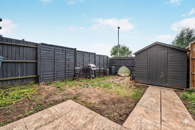 46, Ashmore Close, Dartford photo 4
