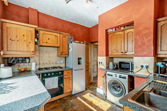 16, Bollington Road, Macclesfield photo 4