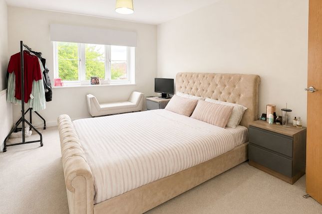 6,Flat 6, Redbury Drive, Southampton photo 5