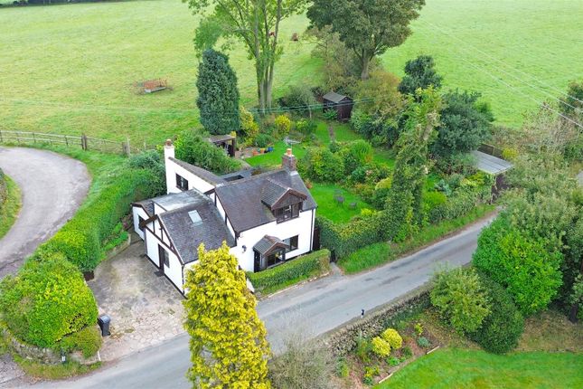 Thumbnail Cottage for sale in Park Lane, Endon, Stoke-On-Trent
