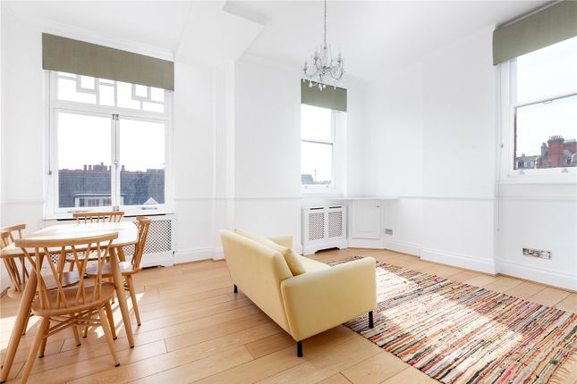 Flat to rent in Portman Mansions, Chiltern Street, London