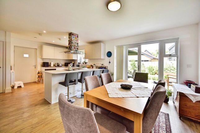 8, Bella Rosa Drive, Maidstone photo 4