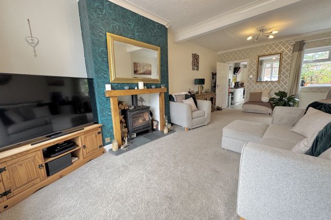 8, Leechmere Crescent, Seaham photo 3