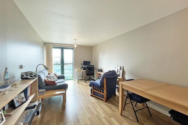 Flat for sale in Ocean Crescent, The Hoe, Plymouth