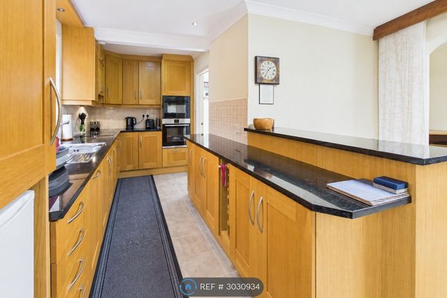 Kingsfield Avenue, Ipswich photo 2