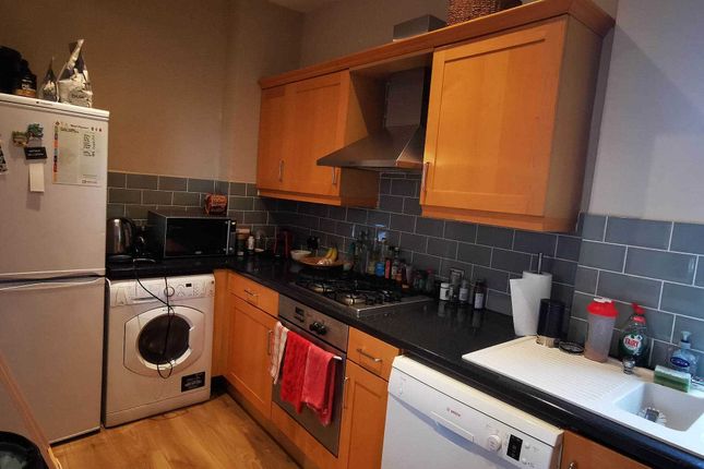Thumbnail Flat to rent in Nevern Square, Earls Court, London