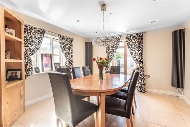 Dining Room 2.Jpg