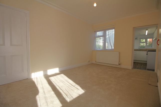 144A,, Gloucester Road, Gloucestershire photo 4