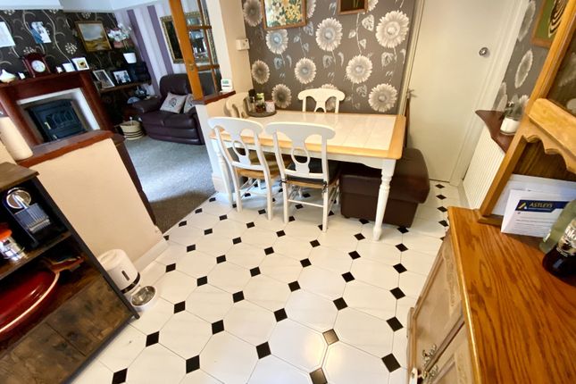 Kitchen-Dining Room