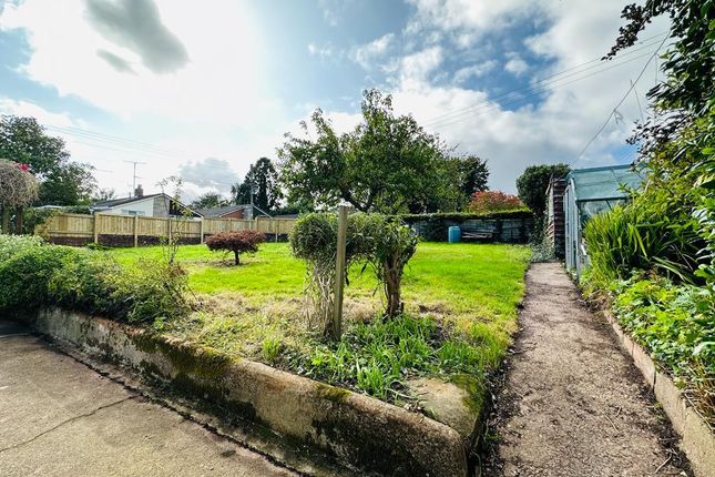 Detached bungalow for sale in Long Meadow, Tiverton