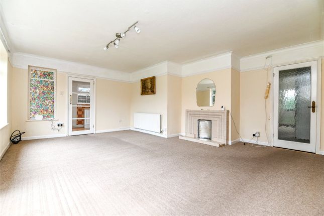 3, Milton Grove, Hampshire photo 2