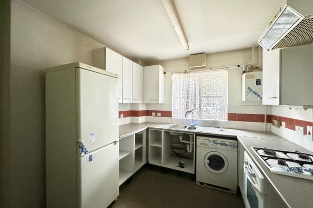 11, Penard Road, Southall photo 2