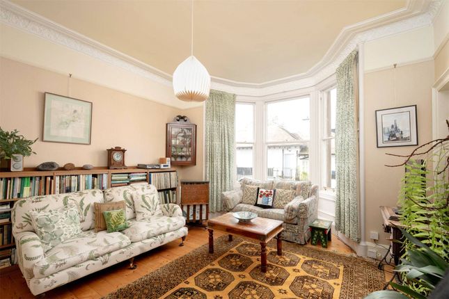 26, Dudley Grove, Trinity, Edinburgh, EH6 photo 4