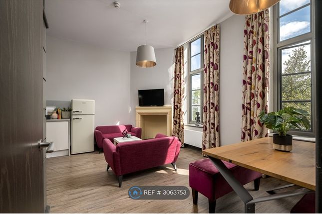 Flat, Manor House Park Lane, Bristol photo 2