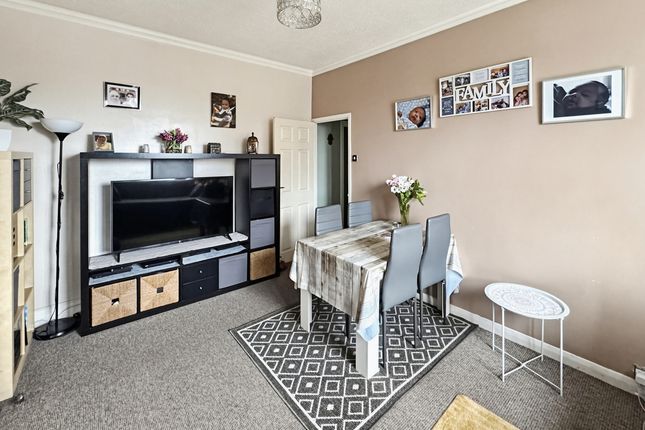 5b, Ambleside Drive, Southend-on-sea photo 4
