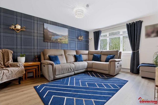 1, Douglas Drive, Gardenhall, EAST KILBRIDE photo 3