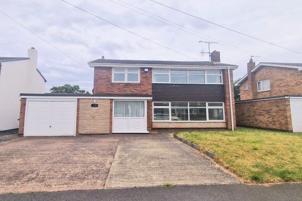 Thumbnail Detached house to rent in Somerton Drive, Doncaster