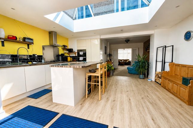 12, Strathmore Road, Gosport photo 3