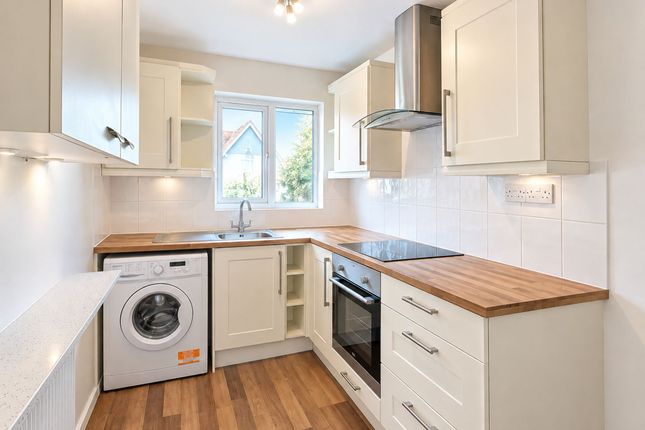 Flat 5, Gordon Court, Bournemouth photo 3