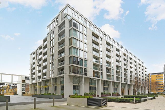 Flat to rent in Denison House, Canary Wharf