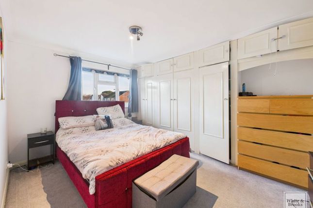 20, Bursledon Close, Bognor Regis photo 4
