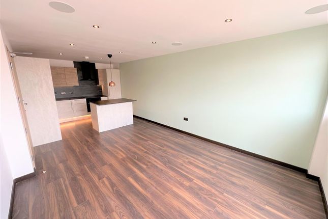 27 Cooper House, Silvester Street, Hull photo 4
