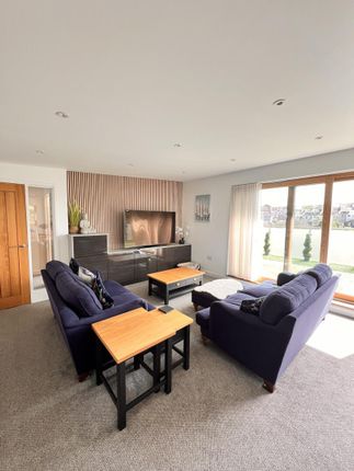 Flat, 5, Polmorla Road, Wadebridge photo 4