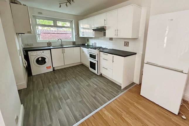 40, Garden Street, Eccles photo 4