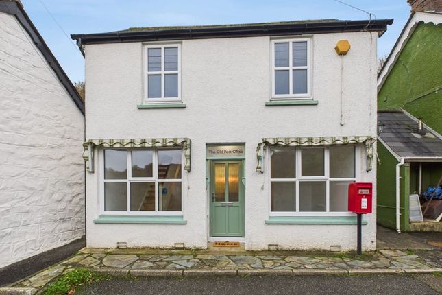 The Old Post Office, Porthallow, Helston photo 2