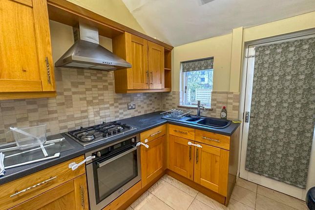 14, Seagrave Road, Leicester photo 3