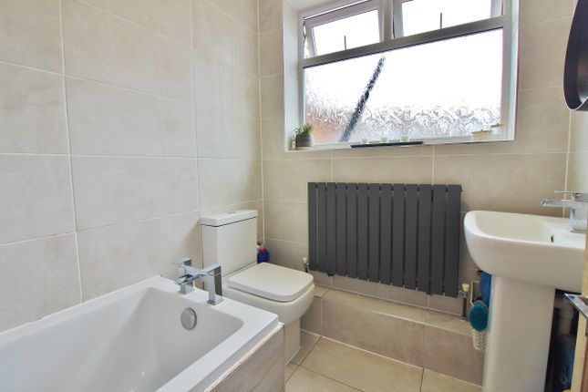3, Clarkes Road, Portsmouth photo 4