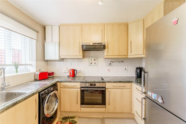 1, Lakeside Meadows, West Yorkshire photo 3