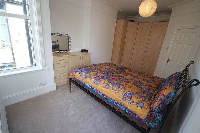 21b Devonshire Road, Pinner photo 5