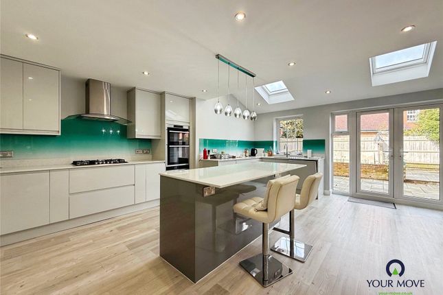 16, Stanhorn Grove, Bognor Regis photo 2