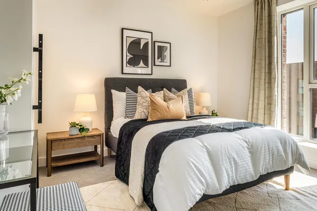 Hill Residential Ltd - Lampton Parkside