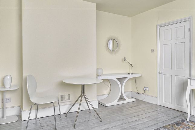 25 & 25A,, Goldsboro Road, London photo 3
