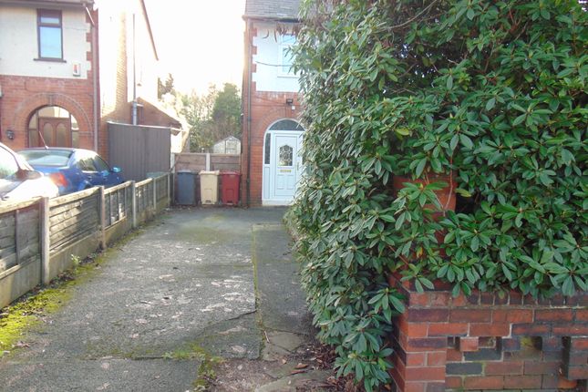 158, BROMWICH STREET, BOLTON photo 2