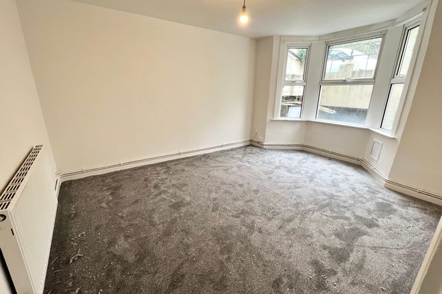 166B, Richmond Road, Gillingham photo 2