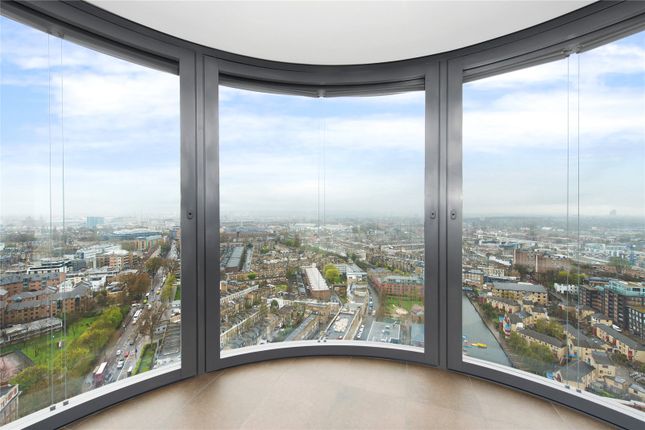 Flat 120,, Chronicle Tower, London photo 4