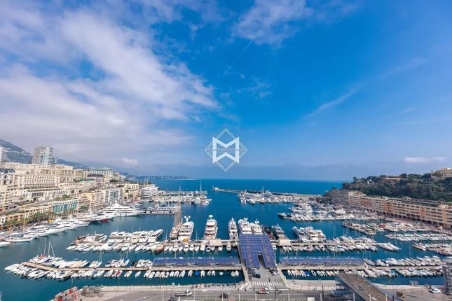 Duplex for sale in Monaco, Port, 98000, Monaco