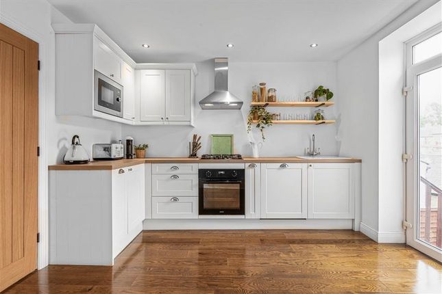 105, Parkdale Road, London photo 2