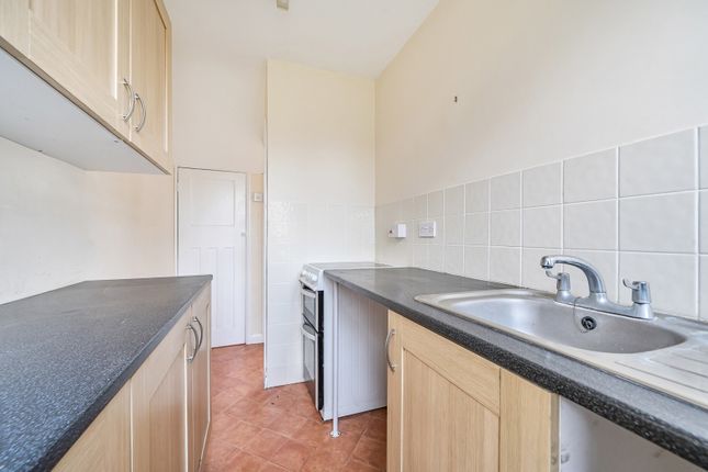 29, Kenilworth Avenue, Harrow photo 4