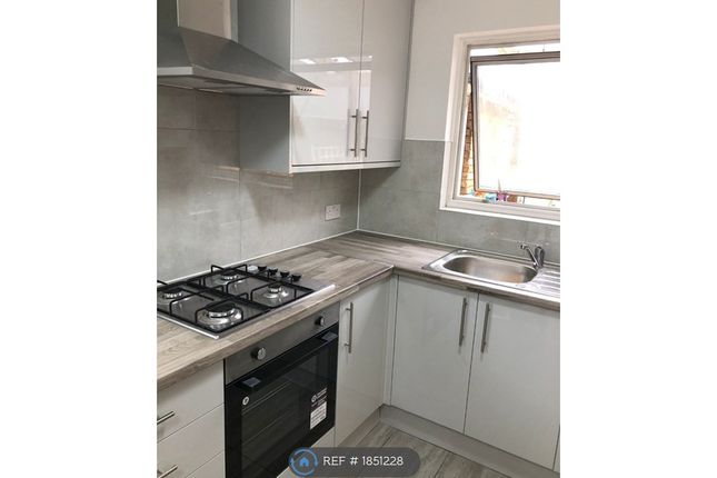1-bed house on Hatfield, £750/mo