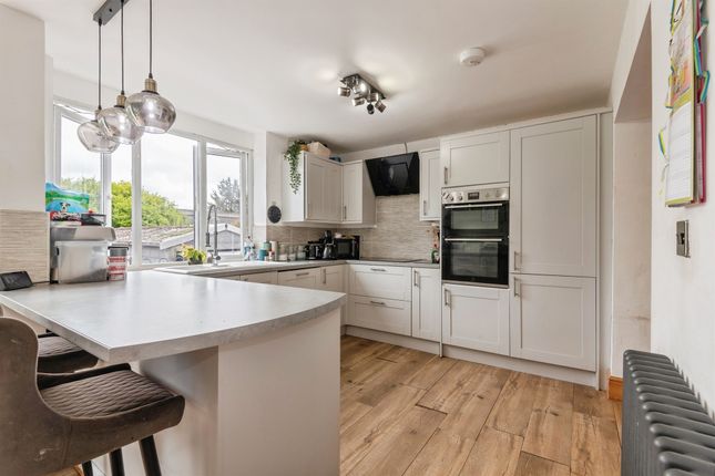 19, Ponsford Road, Minehead photo 2
