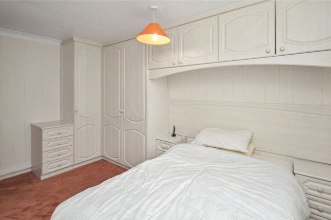 26, Grange Fields Way, West Yorkshire photo 5