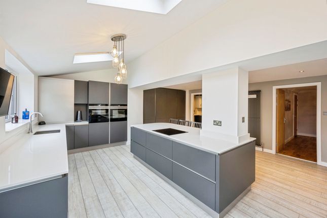 25, Kingsmede, Doncaster photo 3