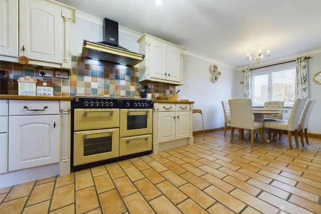 Thumbnail End terrace house for sale in Stirling Close, Stevenage