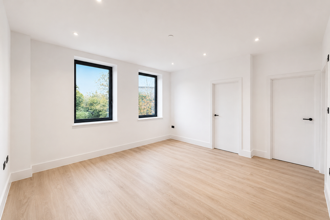 Flat 15, Rye Close, Fleet, GU51 2AJ, Fleet photo 4