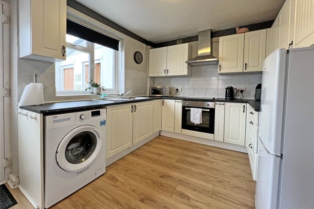 32, Orchard Road, Telford photo 3