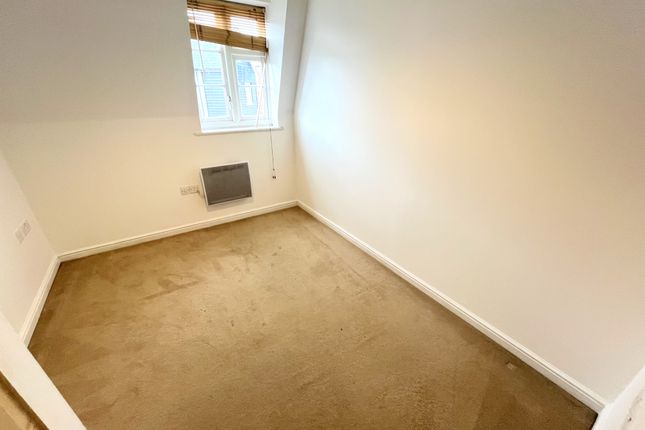 9, Roche Close, Rochford photo 4